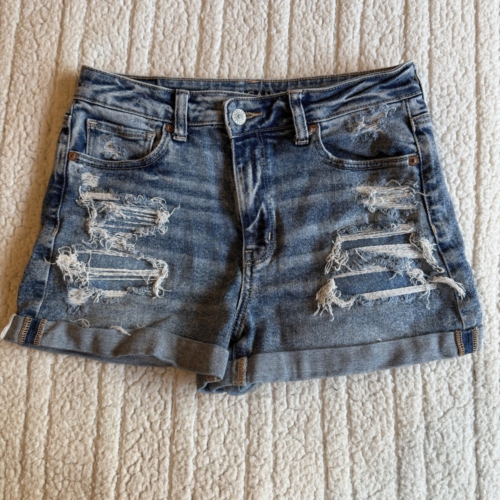 American Eagle Mom Short‎ Women's Size 4 Stonewashed Distressed Stretch